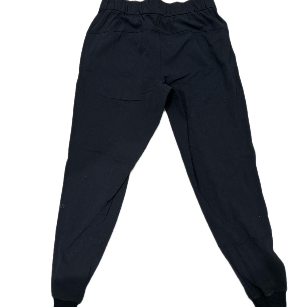 Lululemon Black Joggers (perfect for active jobs)
